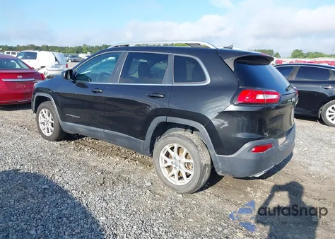 2016 Jeep Cherokee Latitude z USA, uszkodzony, nr VIN 1C4PJLCS7GW206935